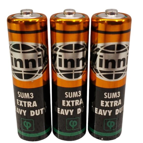 VINTAGE Vinnic AA Battery SUM3 1.5 Volt Extra Heavy Duty Orange Black Collector - Picture 1 of 8